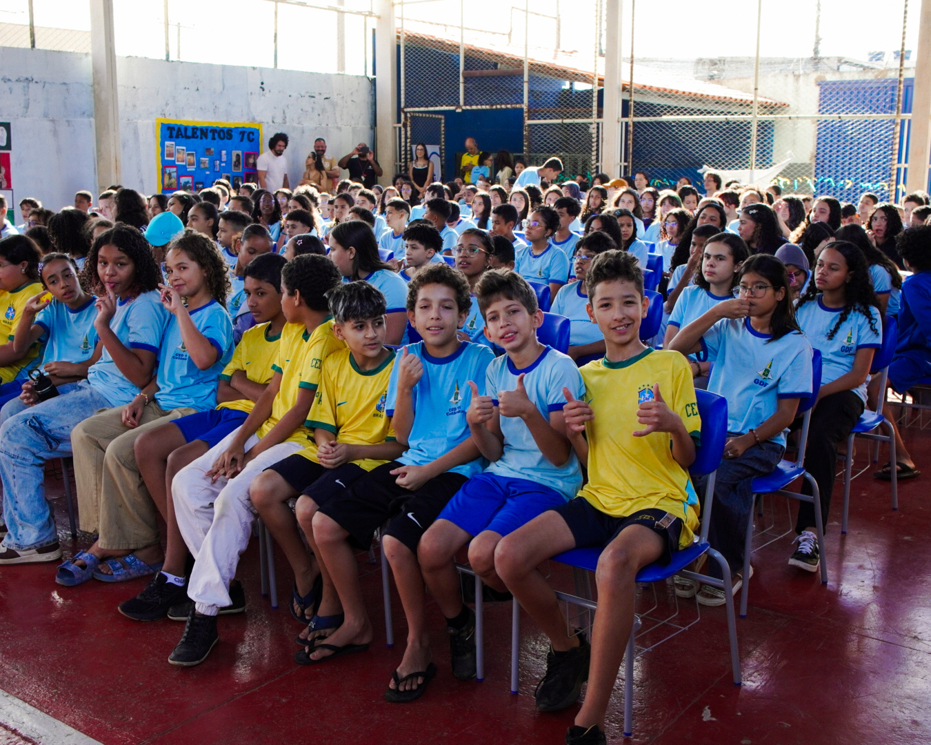 Participantes do Dia D no CED 11